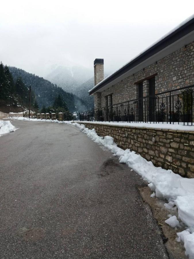 Δωμάτια Με Θέα Mega Chorio Exteriör bild